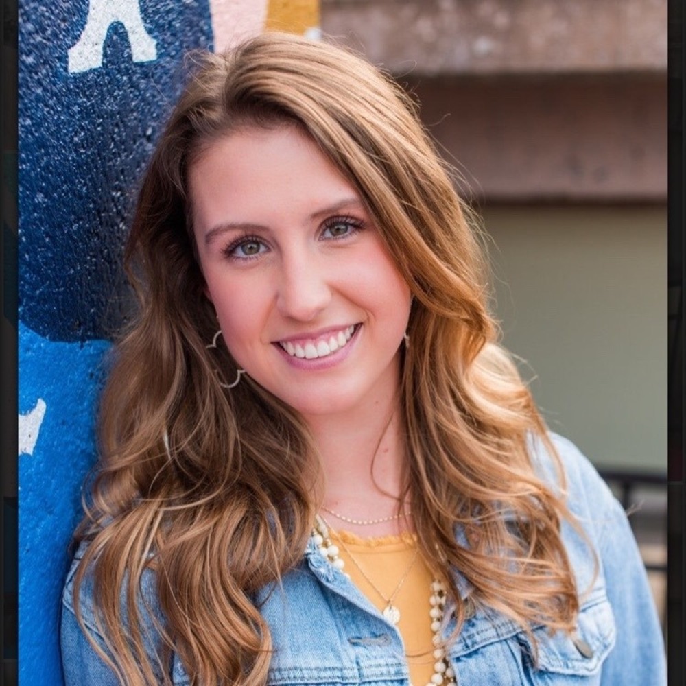 Meet your Posher, Emma